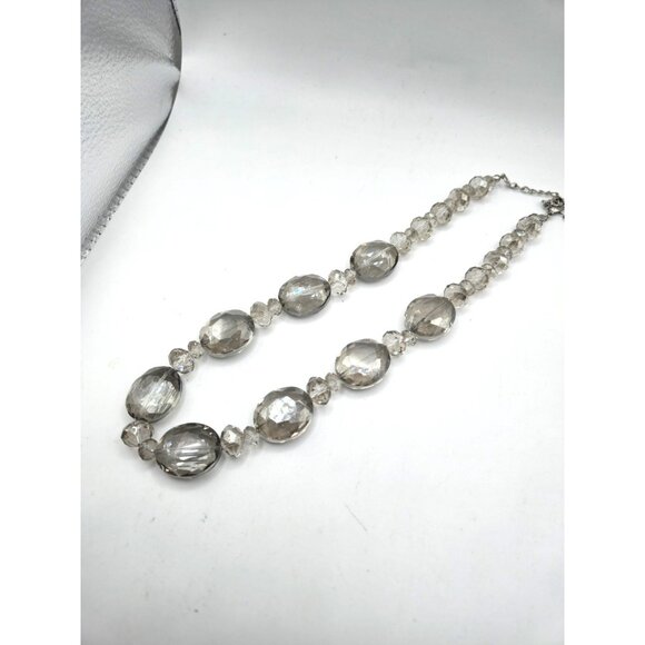 Vintage Smoky Crystal Bead Necklace Faceted Oval Glass Beads Silvertone 20" - Picture 3 of 4
